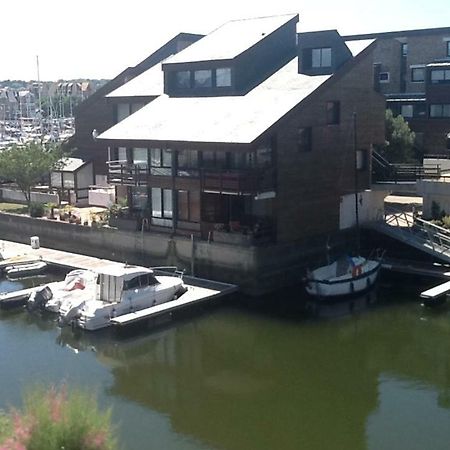 Residence "Les Planches" Deauville Exterior foto